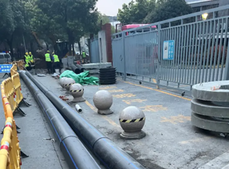 HDPE පයිප්ප ජියැන්ගින් නාගරික ජල සැපයුම් පරිවර්තනයට සහ ආරක්ෂිත හා කාර්යක්ෂම නාගරික 